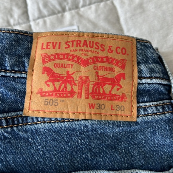 Levi’s 505 jeans - Picture 2 of 4